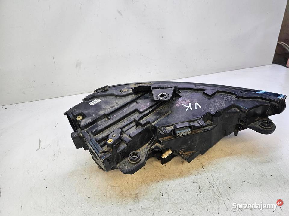 REFLEKTOR XENON LED LEWY AUDI A3 8V LIFT Przystajń