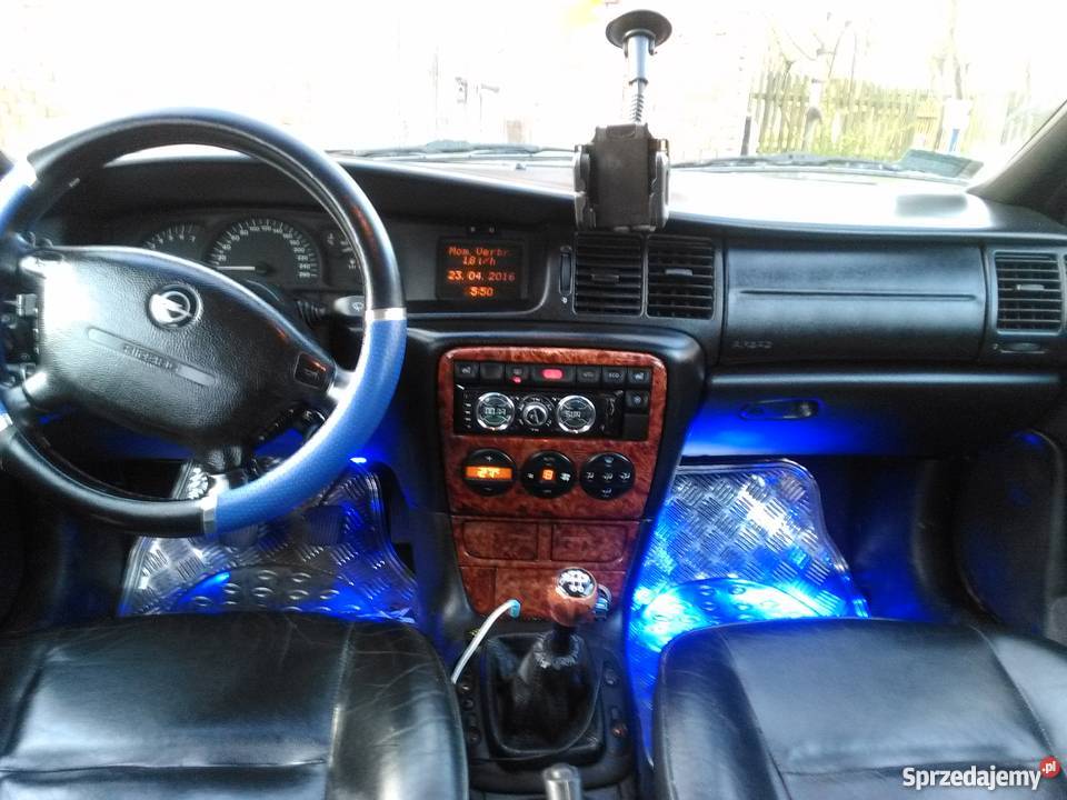 opel vectra b cdx 20 16v 136 warmińsko-mazurskie Ostróda