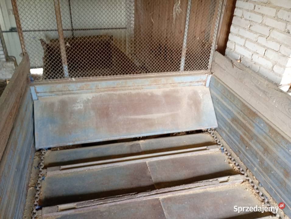 Rozrzutnik obornika 35t Babice sprzedam