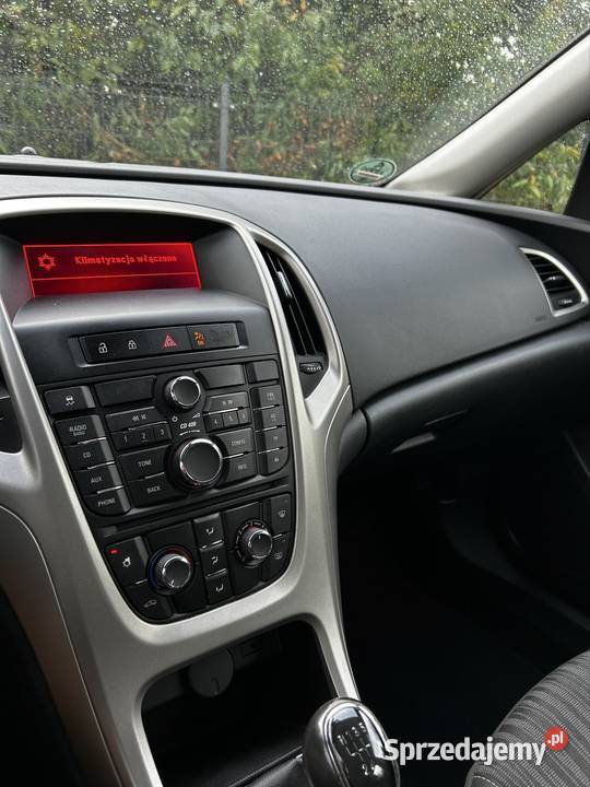 Opel Astra J 16 zwykła benzyna Klima 167 1598cm3 Puławy