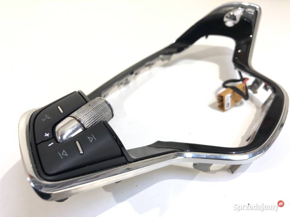PRZEŁĄCZNIKI KIEROWNICY SKODA OCTAVIA IV sprzedam