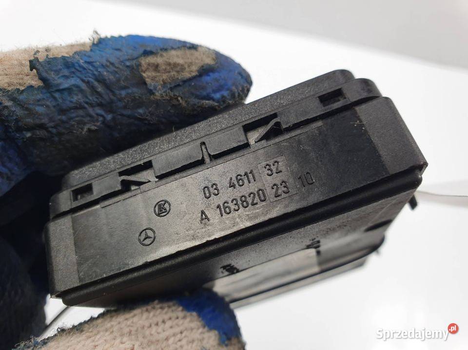 PRZYCISK MERCEDES ML W163 A1638202310 osobowe Lipno sprzedam