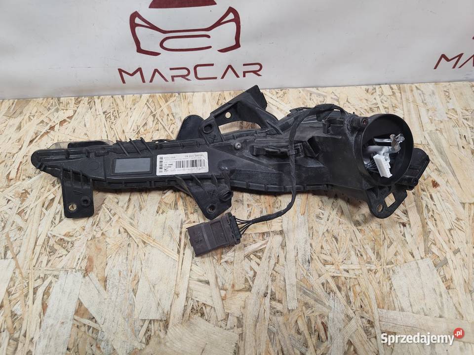 Halogen Lampa DRL Prawa Peugeot 508 II osobowe Pleszew