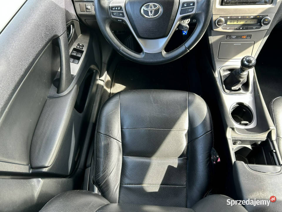 Toyota Avensis III 2009 Nowe Iganie