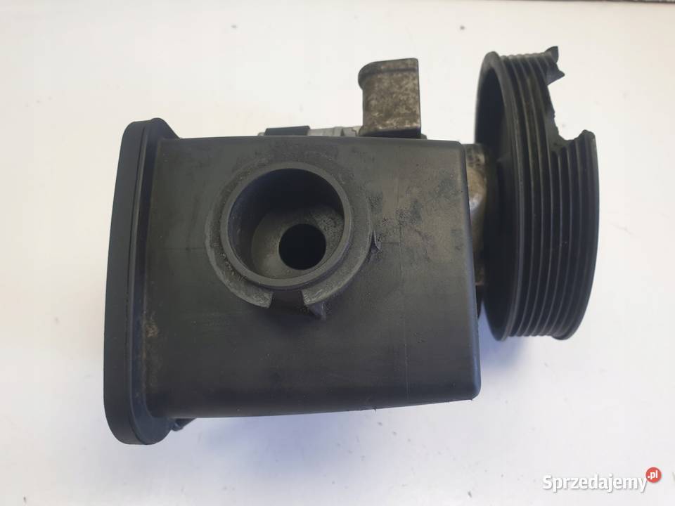 Mercedes W203 18 K POMPA WSPOMAGANIA A0034664101 osobowe Pompy wspomagania Części samochodowe Janów