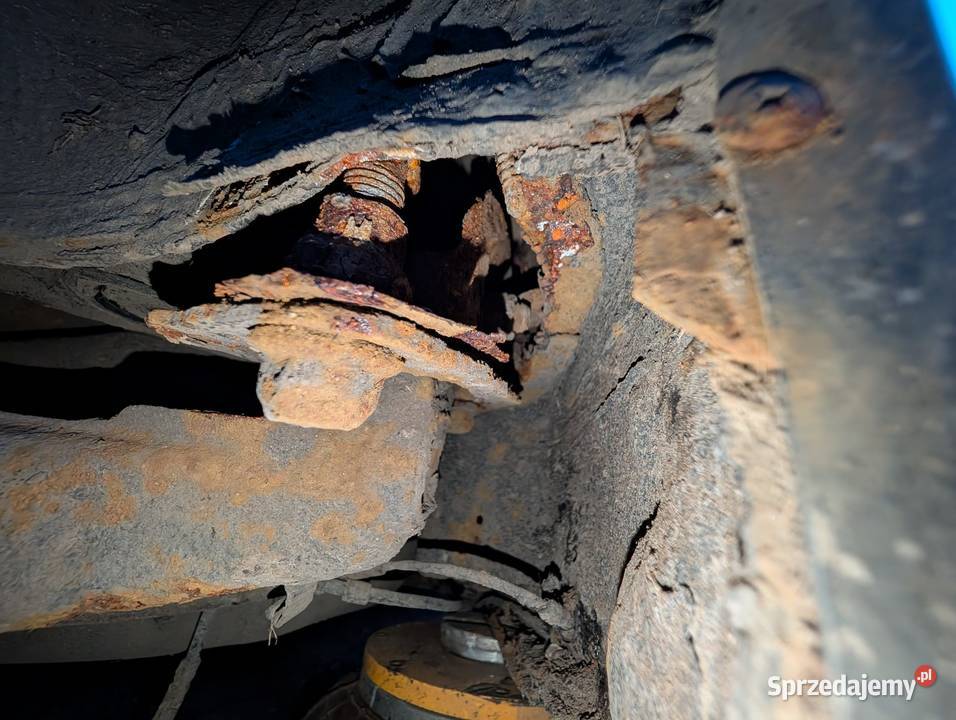 BMW E46 urwane mocowanie wahacza śląskie Tarnowskie Góry sprzedam