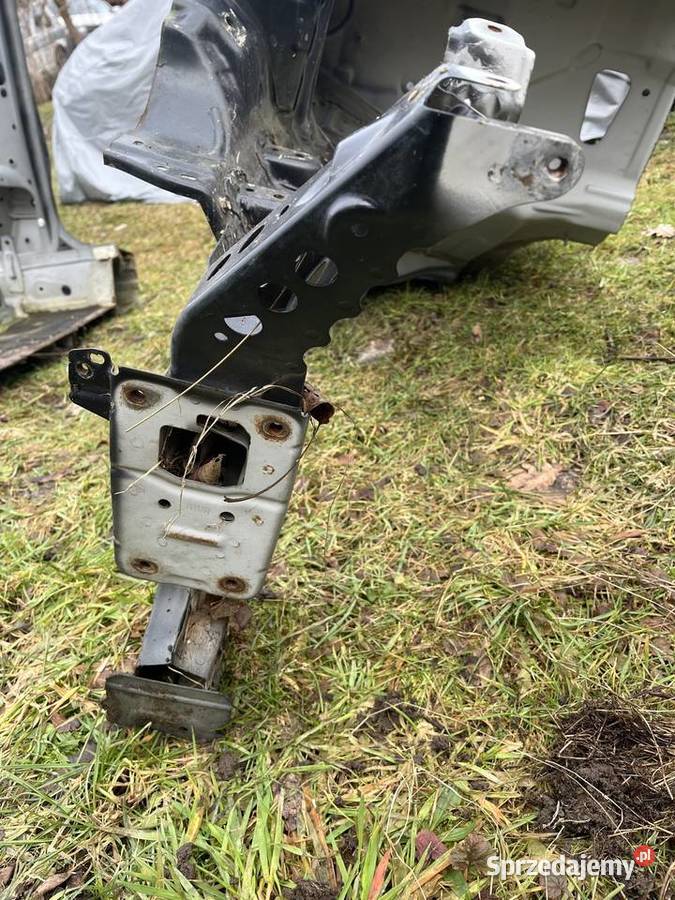 Podłużnica prawy przód Suzuki Vitara III 201525 Brzesko sprzedam