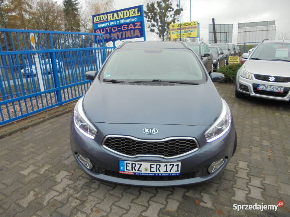 Kia Ceed 16 GDI SW Platinum Edition nieuszkodzony Żnin