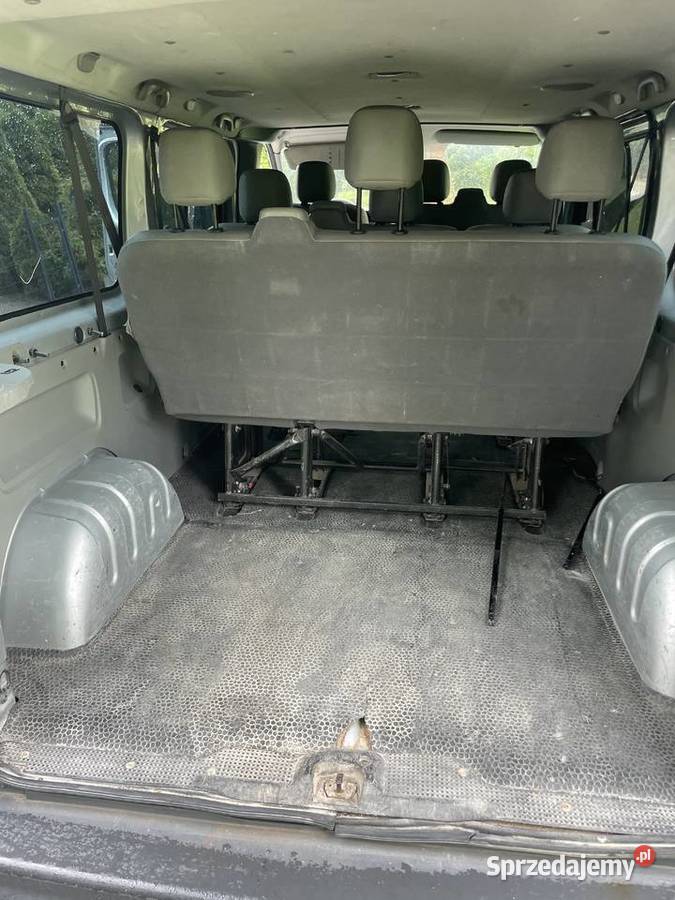 Opel Vivaro 2008r long 20 Lubomierz