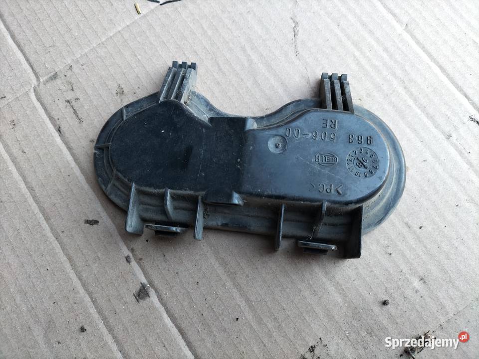AUDI A38L A3 8L DEKIELEK LAMPY OSŁONA ŻARÓWEK Kamień-Kolonia