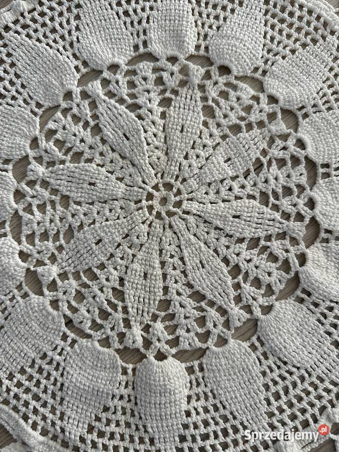 Serweta szydełko śr 60 biała Łódź