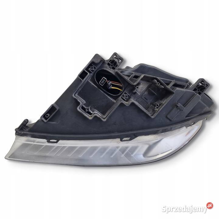 PRZEDNIA LAMPA PRAWA PRZEDNI REFLEKTOR Volvo V70 Chełm