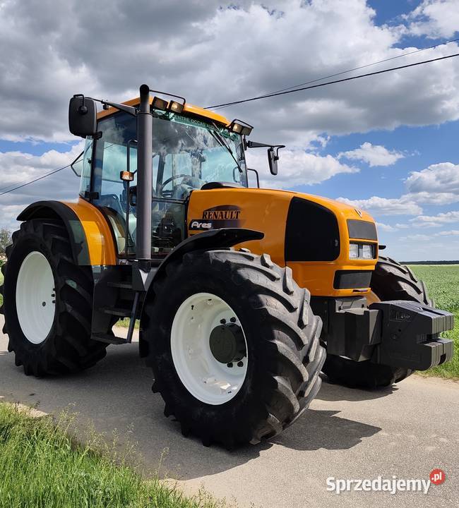 Renault Ares 640 Łęcznowola
