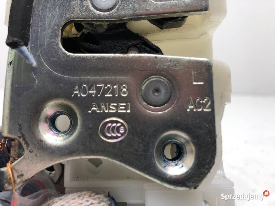 ZAMEK DRZWI LEWY PRZÓD PEUGEOT 4008 Hatchback osobowe