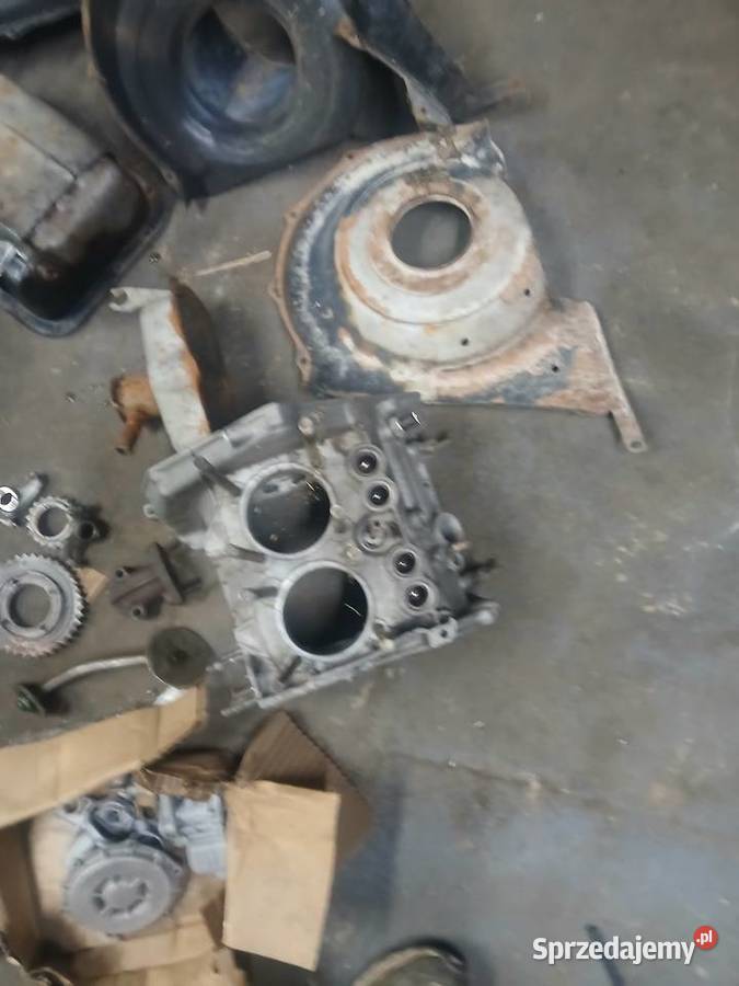 Części silnika fiat 126p maluch 650 Pozostałe Walinna