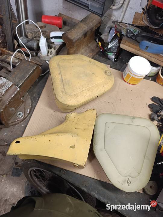 Puszki boczne narzędziowki Simson awo sport 250 sprzedam