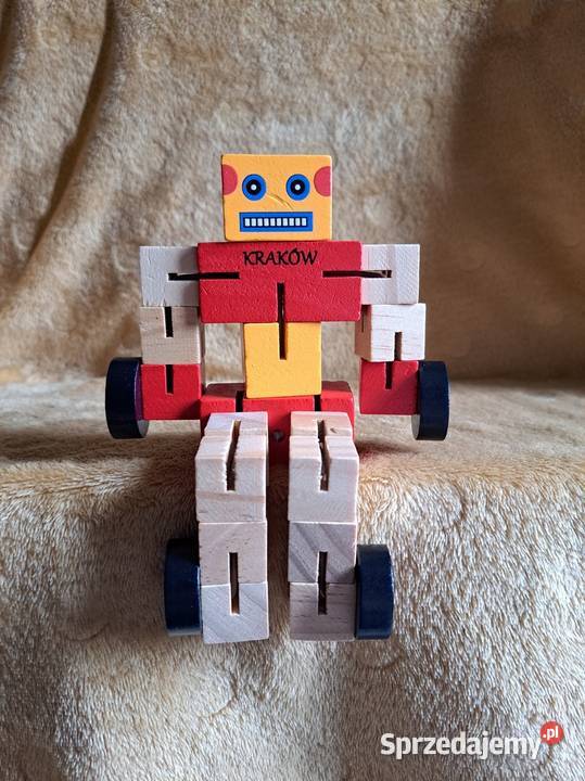 Drewniany robot auto