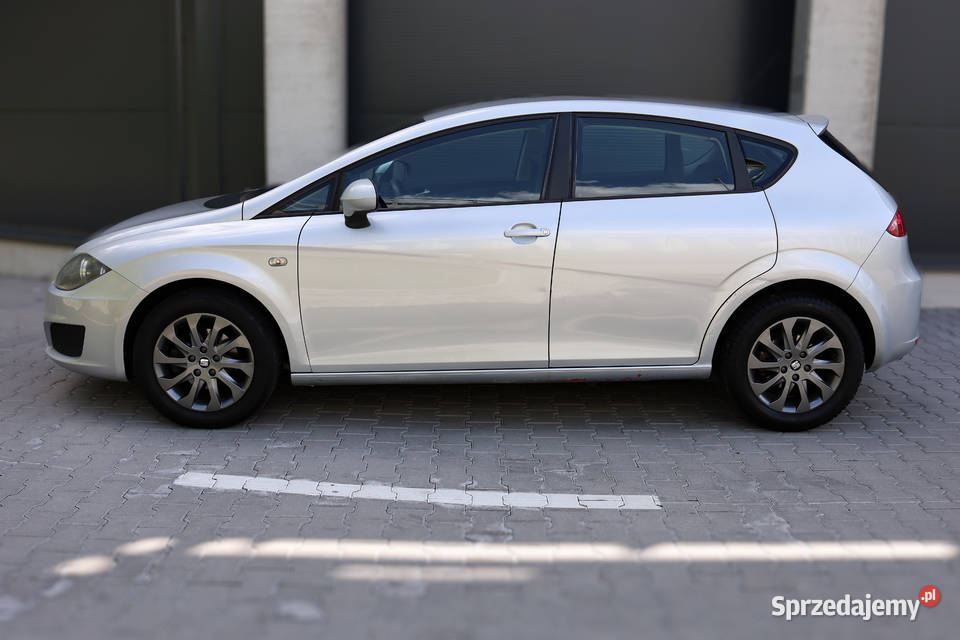 Seat Leon 16 TDI 105 2011 Zadbany ekonomiczny Jastrzębie-Zdrój