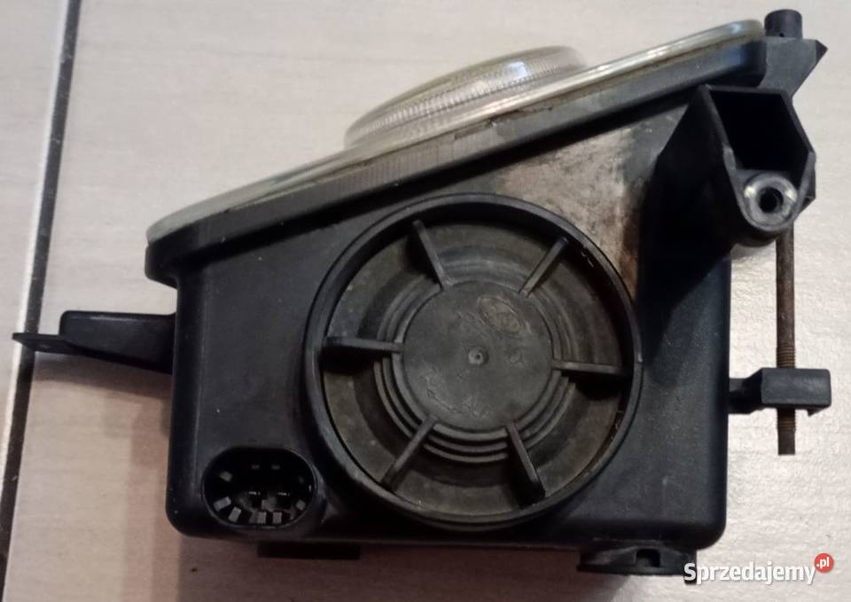 Halogen prawy światło przeciwmgielne Opel Corsa Oleśnica