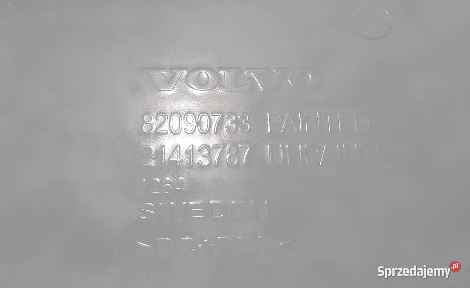 VOLVO FH4 POSZYCIE ZDERZAKA ŚRODEK BIAŁE 1103 Karoseria Trzciel