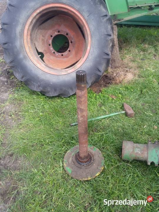 Pół oś John Deere 952 1052 945 itd Do kombajnów Wólki sprzedam