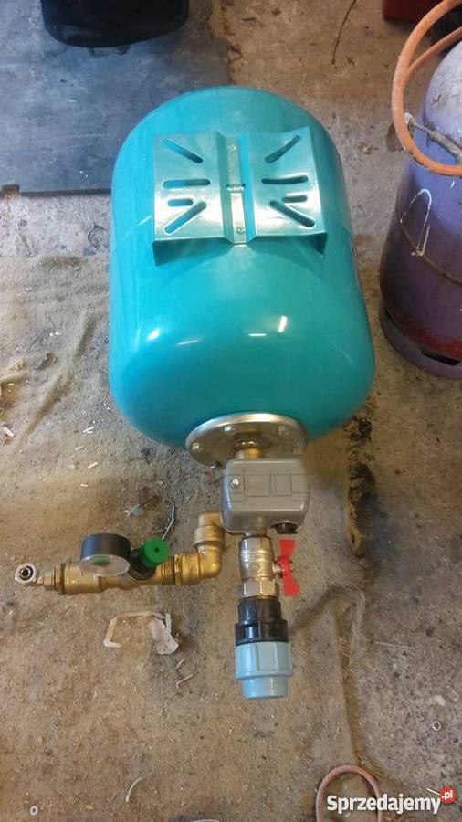Sprzedam pompe głębinową sk150 plus zbiornik 10l Niepołomice sprzedam