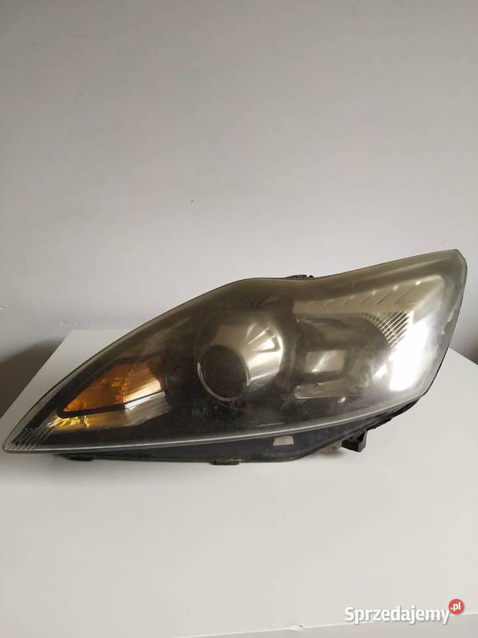 Lampy ksenon Ford Focus MK2 lifting Wierzchosławice sprzedam