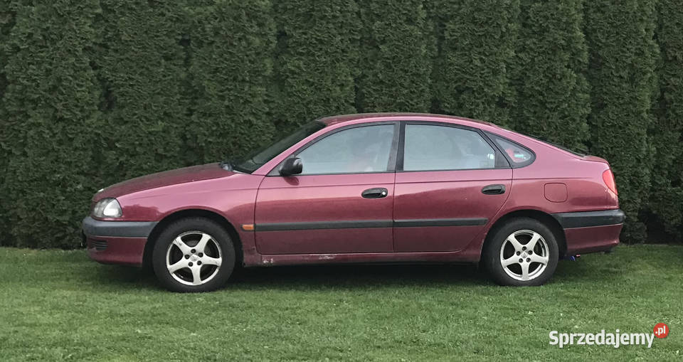 Toyota Avensis I T22 2000r benzyna klimatyzacja