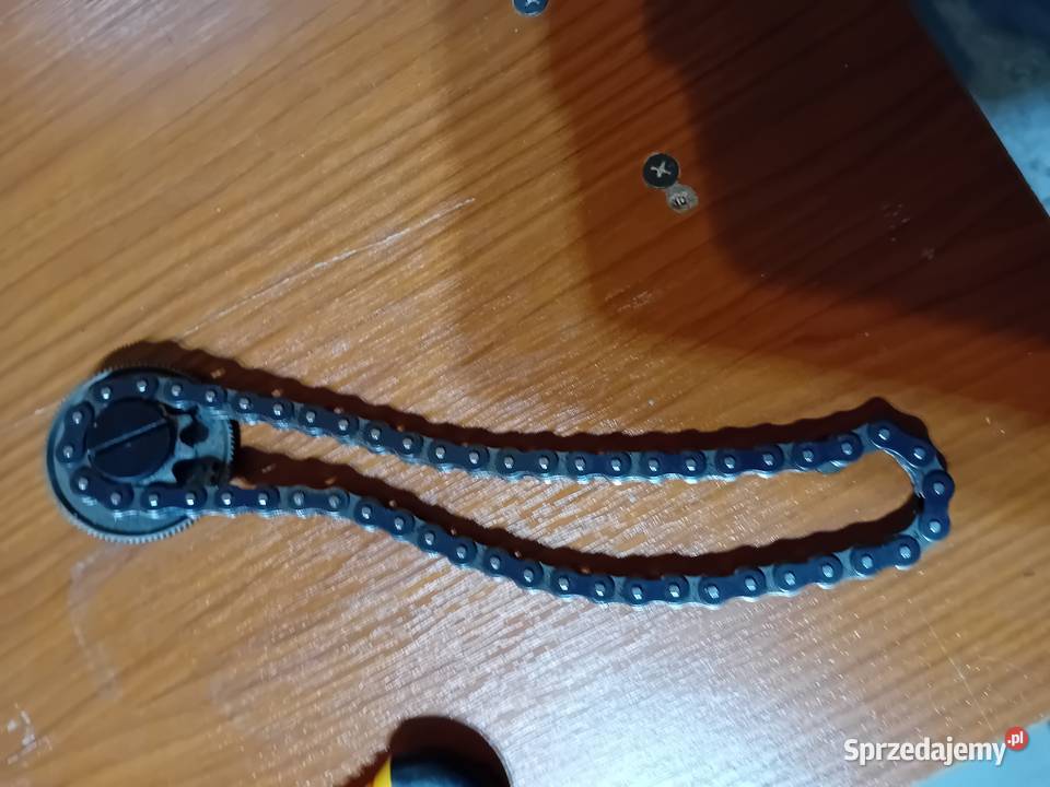 Sprzedam czesci do maszyn szwalniczych typ Żarczyce Duże sprzedam