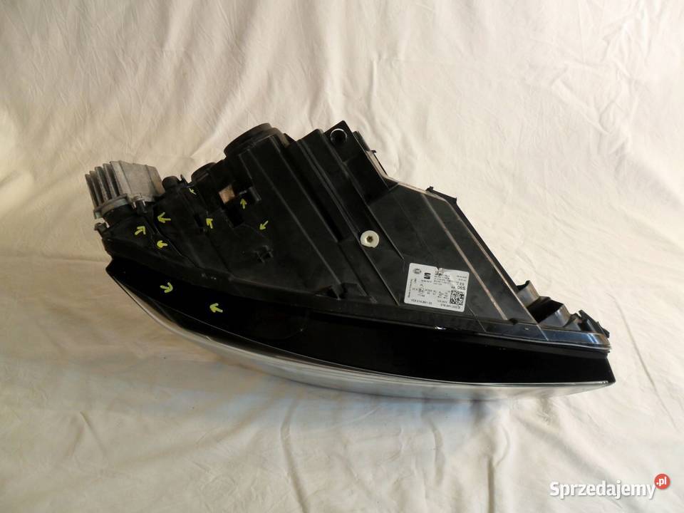 Reflektor seat ateca lift prawy full led lampa