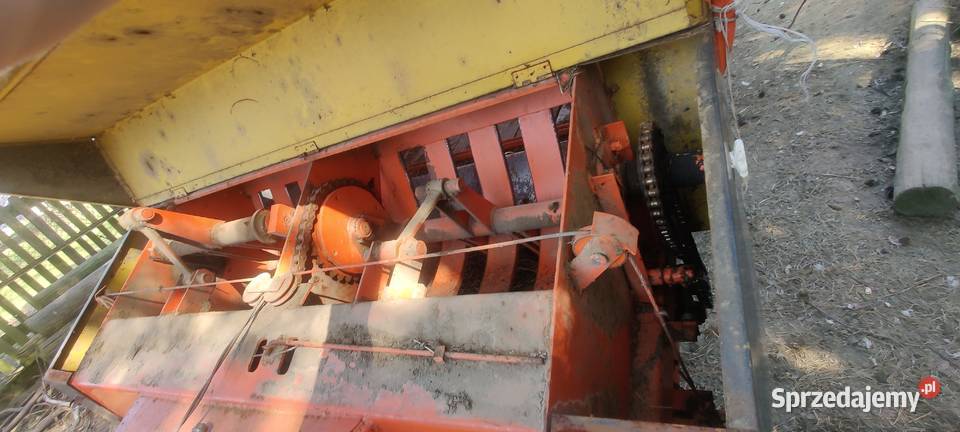 Przyczepa Samozbierająca T124 polska Trawniki-Kolonia