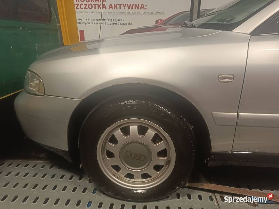 Błotnik Lewy LY7W Audi A4 B5 FL a41 Myszków sprzedam
