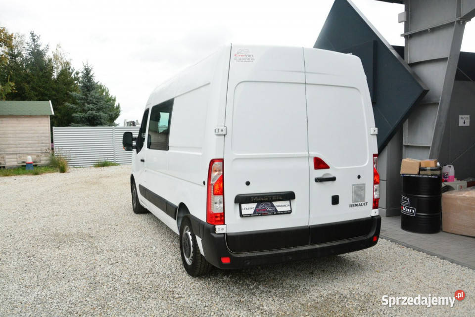 Renault Master średniak 7 osobowy brygadówka wielofunkcyjna kierownica