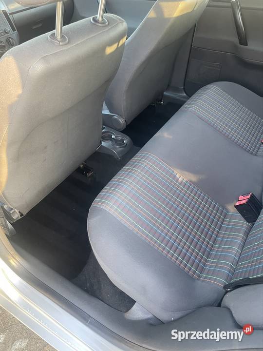 Volkswagen Polo 1400cm3 Laski