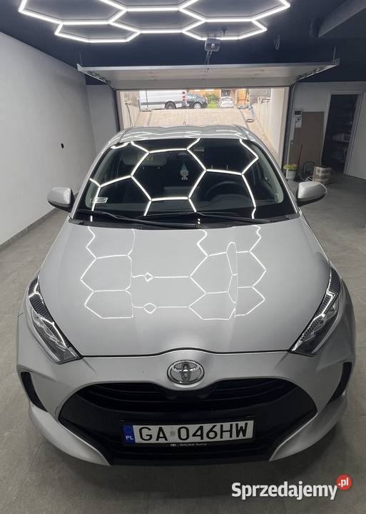 Toyota Yaris 15 Comfort StyleTech automat Salon Rok produkcji 2021 Gdynia