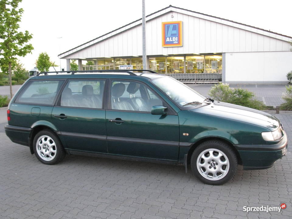 VW Passat B4 19 tdii 110 kombi światła przeciwmgłowe Tomaszów