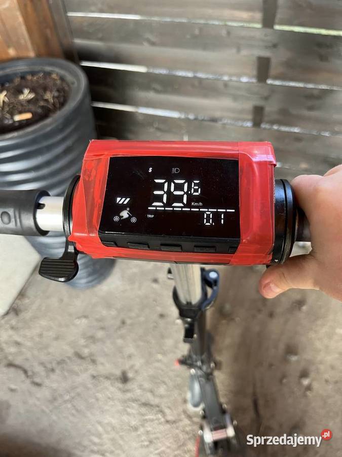 Hulajnoga elektryczna Jeziernik