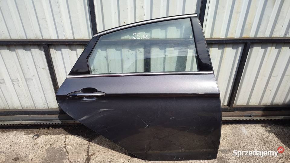 HYUNDAI I40 SEDAN DRZWI PRAWE TYL TYLNE Drzwi świętokrzyskie Włoszczowa sprzedam