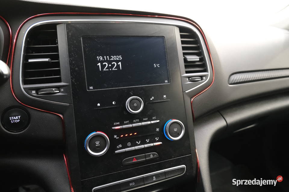 RENAULT MEGANE 2018 119700 ccm 130 mazowieckie Warszawa