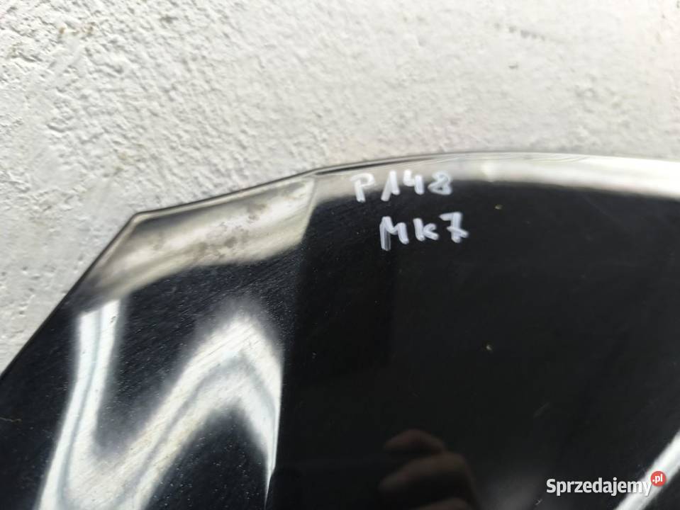 MASKA POKRYWA SILNIKA KOLOR DC FORD FIESTA MK7 osobowe