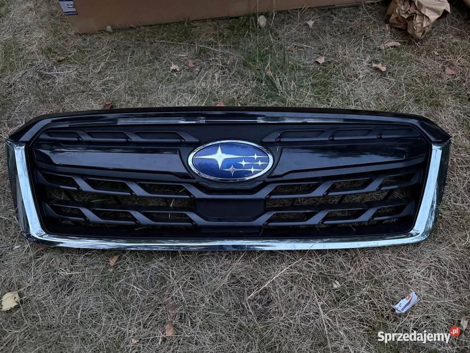 Atrapa grilla z nakładkami komplet Subaru Motoryzacja Warszawa