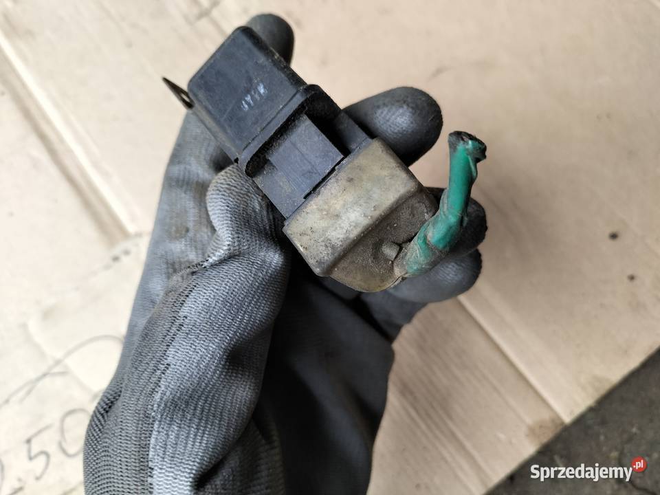 PRZEKAŹNIK ŚWIEC ŻAROWYCH NISSAN