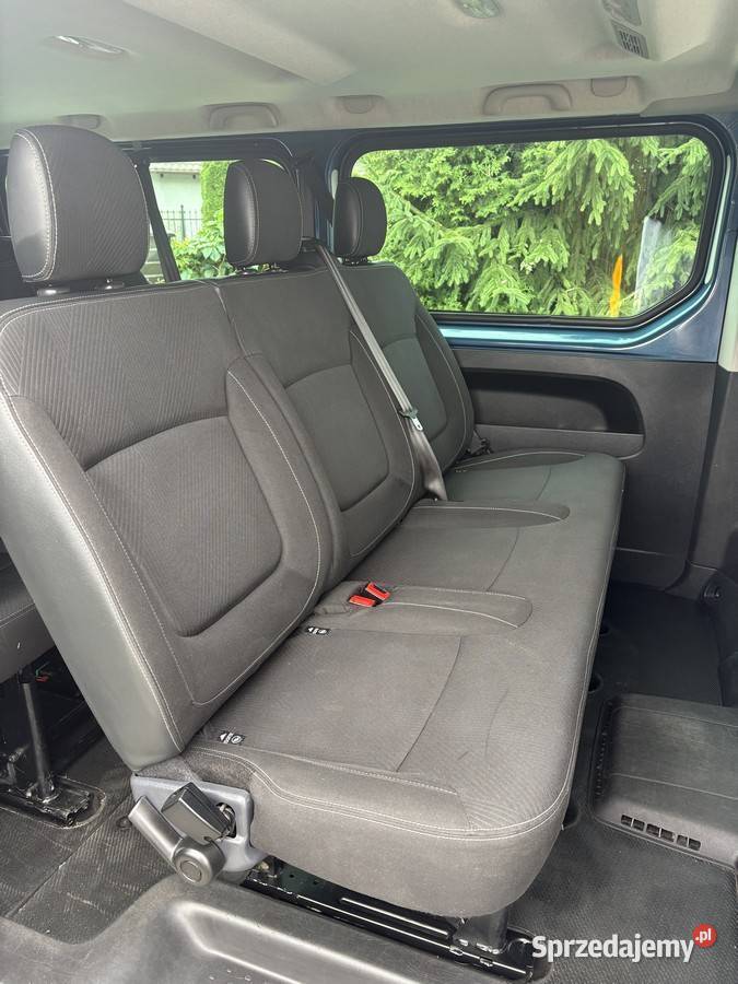 RENAULT TRAFIC 16 dCi 121 2018 8 OSÓB 6 BIEGÓW system Start-Stop Dolna Grupa