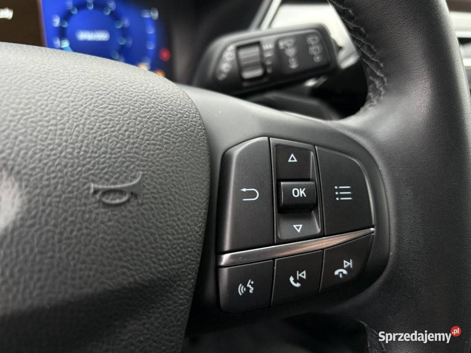 FORD Kuga 2022r Salon Warszawa