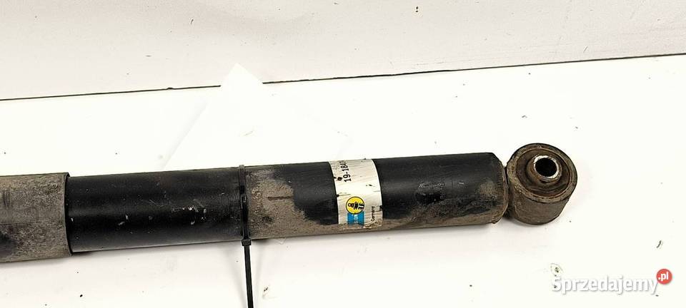AMORTYZATOR PRAWY TYŁ MITSHUBISHI PAJERO IV Lipno sprzedam