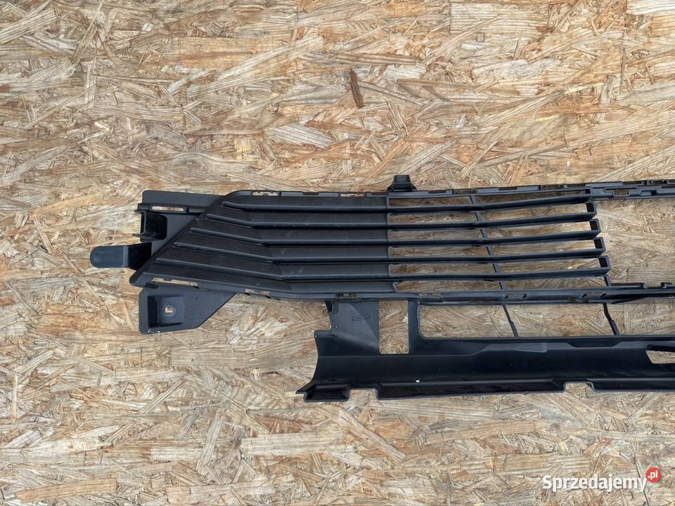 Kratka dolna peugeot 3008 5008 II 2 lift Rok produkcji 2024