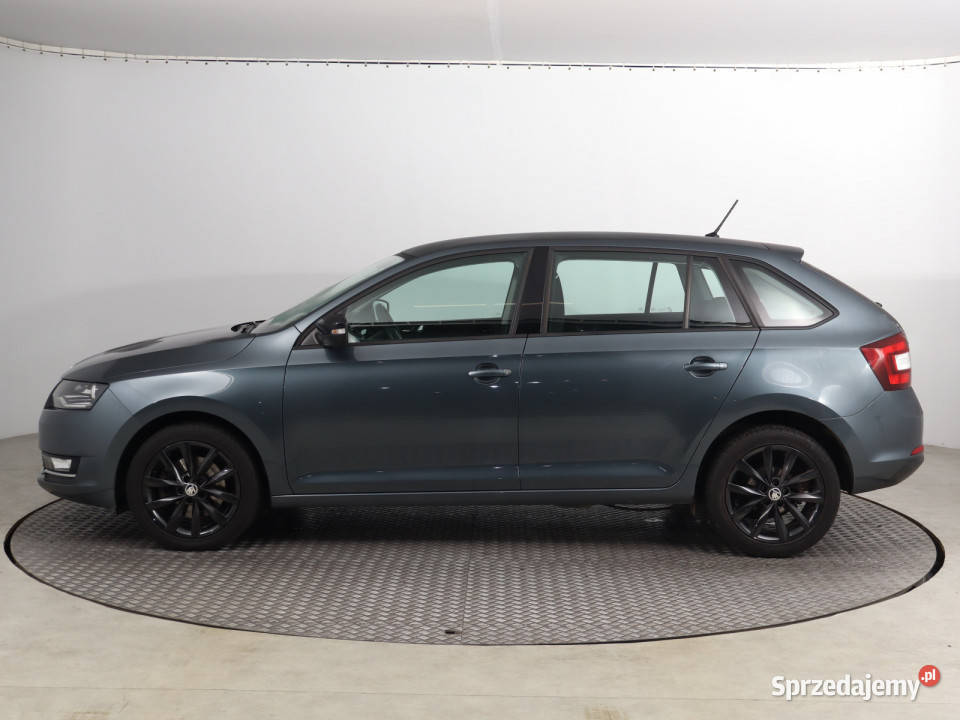 Skoda Rapid Spaceback 10 TSI podgrzewane fotele