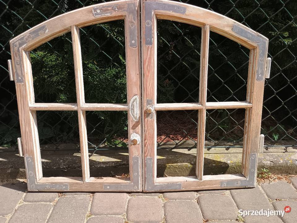 Zabytkowe skrzydła okienne Wągrowiec