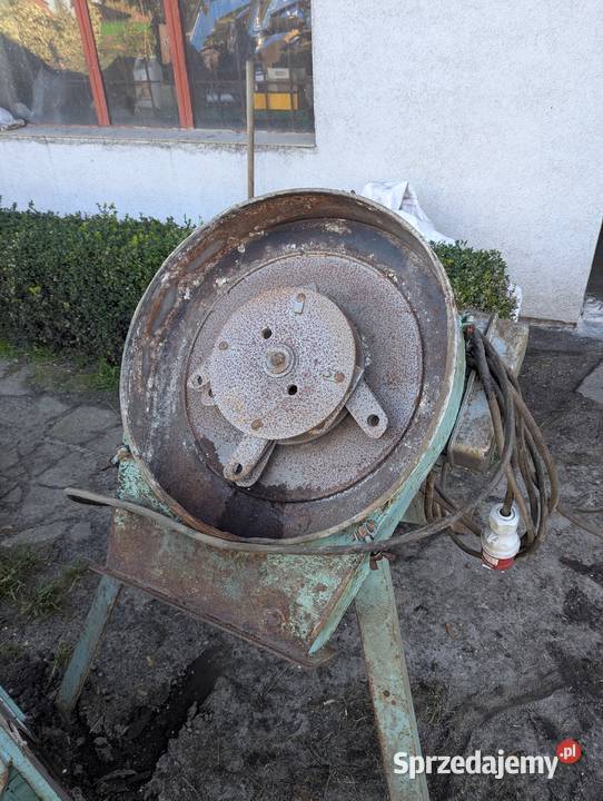 Śrutownik bijakowy firmy Meprozet o dużej mocy Nowęcin sprzedam