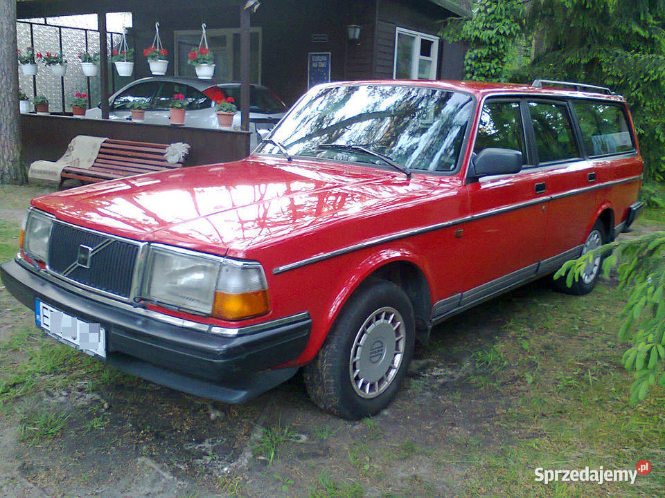 Volvo 240 kombi wszyscy się nim oglądają łódzkie Zgierz